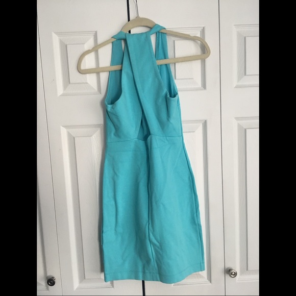 Cross back dress - Picture 5 of 5